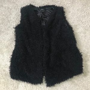 Fuax fur vest